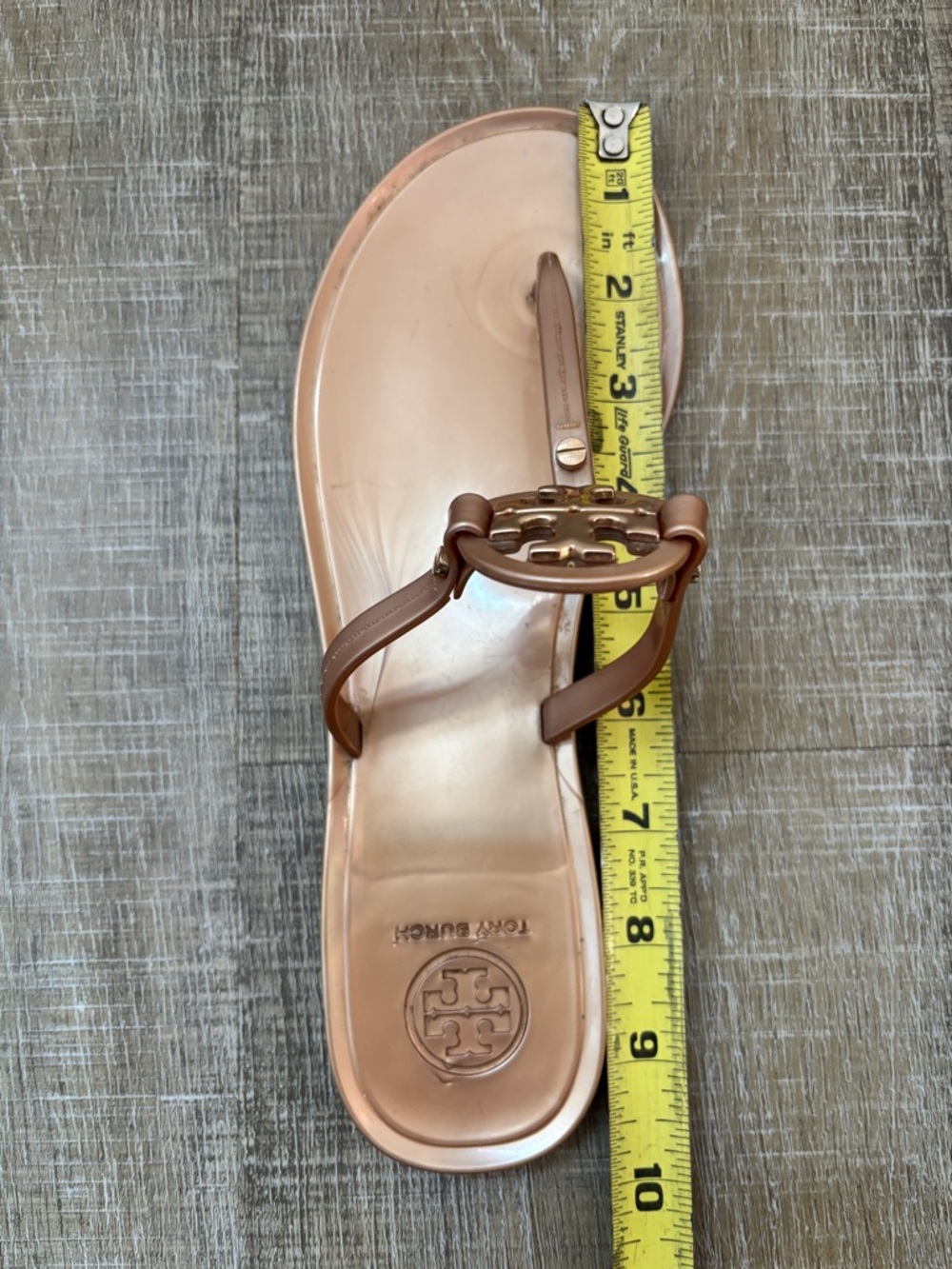Tory Burch Mini Miller Jelly Sandals Rose Gold Size 7 Flat Thong Slip-on Shoes - Picture 15 of 16